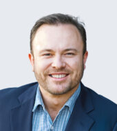 Portrait of Craig Cummings.